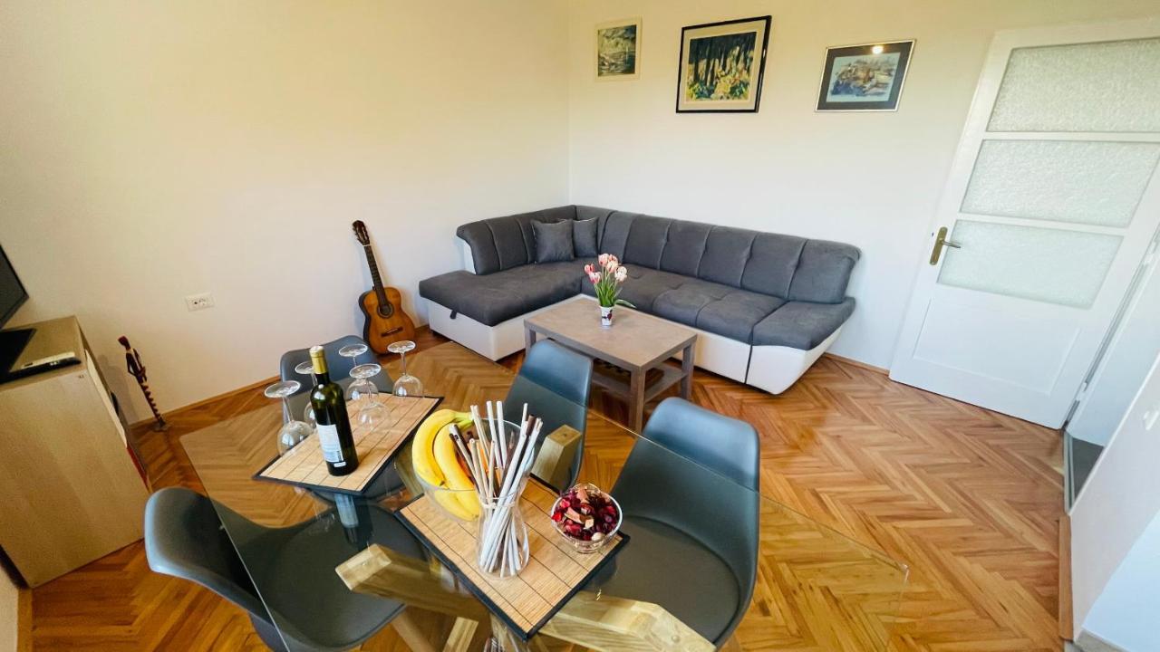 Apartment Iva Rijeka Luaran gambar